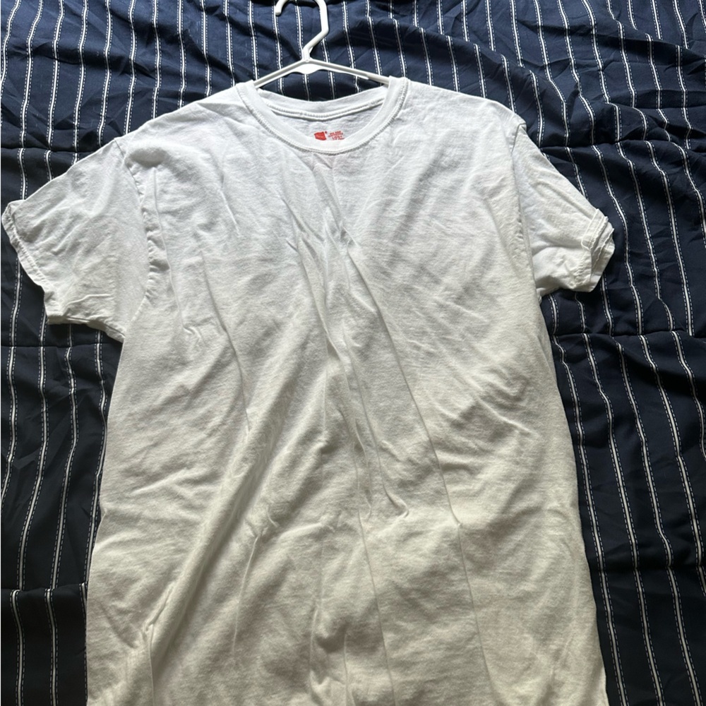 Plain white tee shirts no stains or any marks brand new
